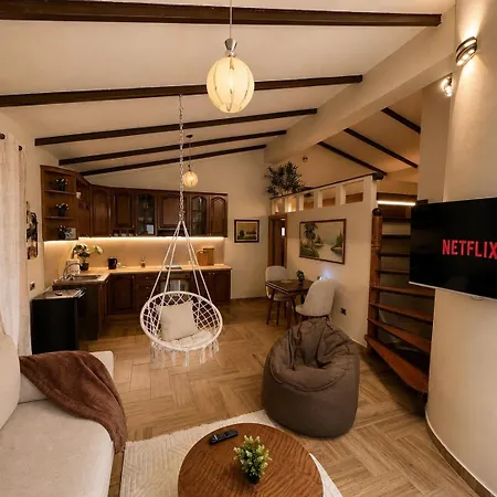 Soft Loft - Wi-fi, Netflix&free Parking Apartment Tirana
